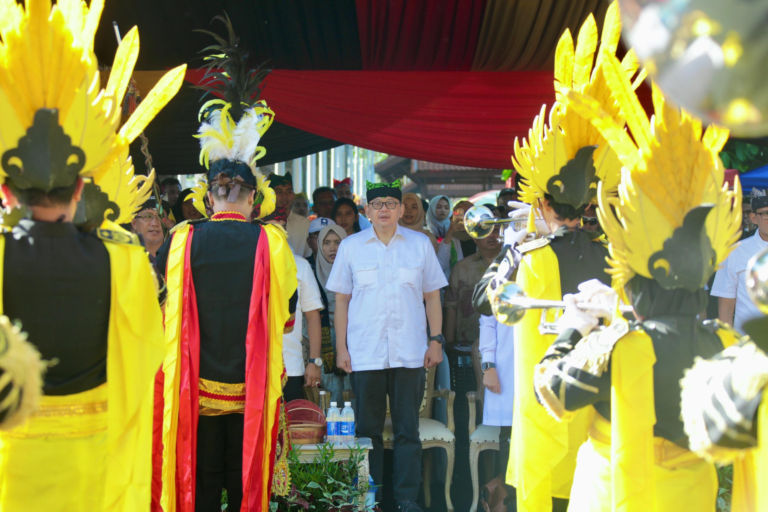 Pj. Sekdaprov Jatim Bangga Banyuwangi Ethno Carnival Jadi Bagian Karisma Event Nusantara   