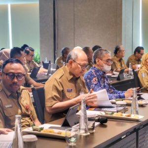 Pj. Sekdaprov Jatim Minta Evaluasi SAKIP Munculkan Perubahan Pelayanan Publik