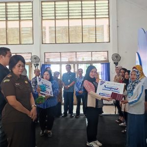 Penyaluran Banmod DBHCT di Kota Kediri Berjalan Lancar Meski Diwarnai Kabar Duka Penyaluran Banmod DBHCT di Kota Kediri Berjalan Lancar Meski Diwarnai Kabar Duka