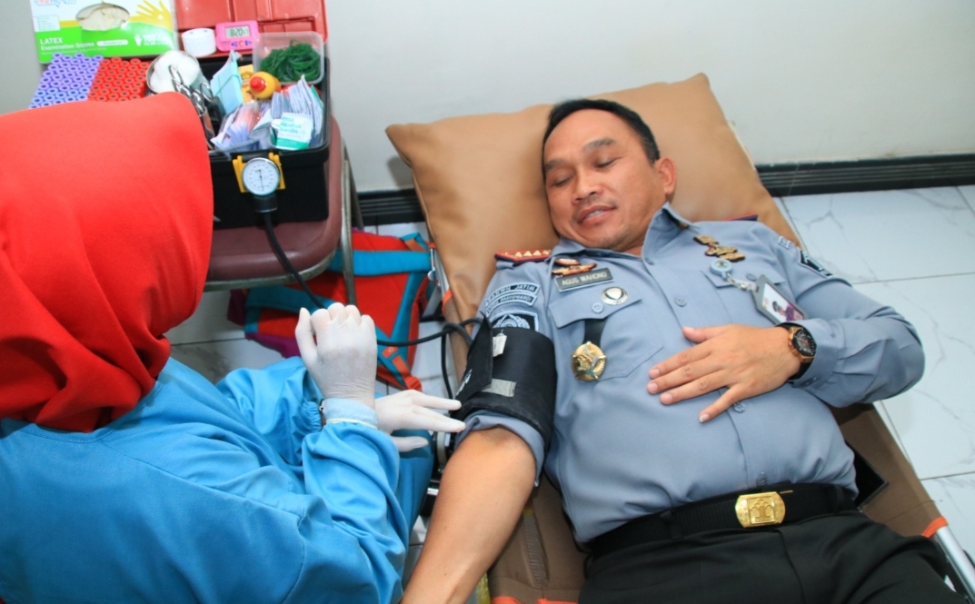 Hari Pengayoman ke-79, Lapas Banyuwangi Gandeng PMI Gelar Donor Darah