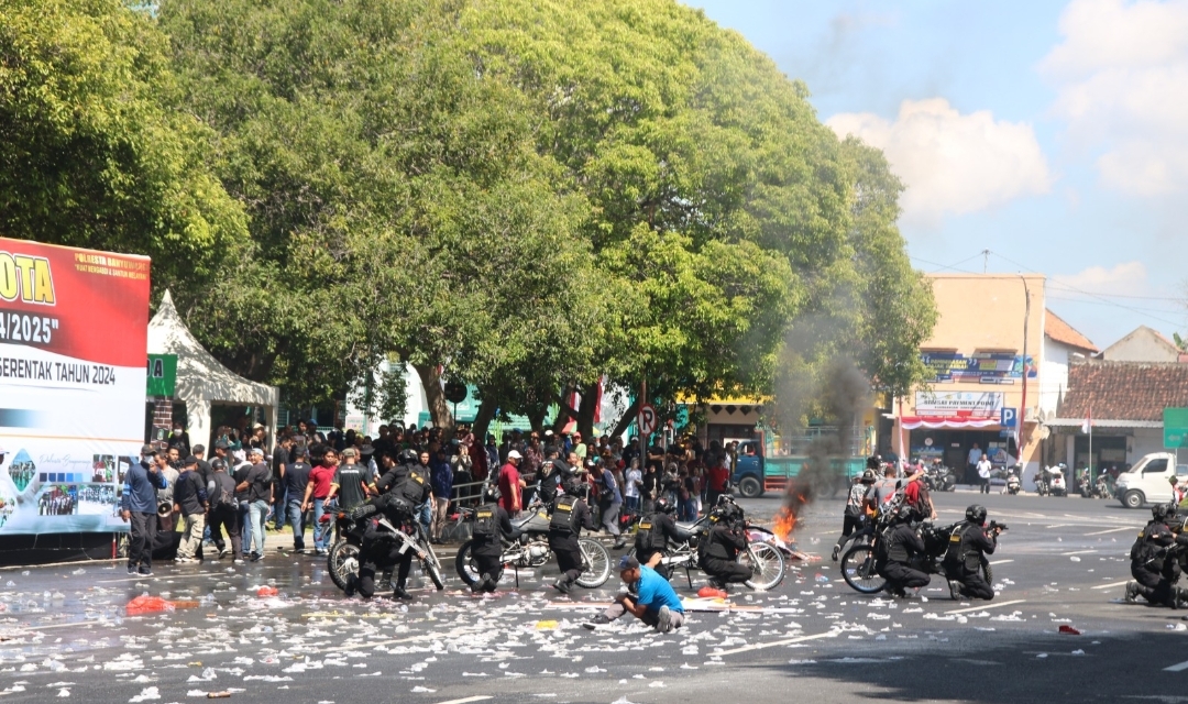 Gelar Simulasi Sispamkota Polresta Banyuwangi Pastikan Kesiapan Pengamanan Pilkada Serentak 2024