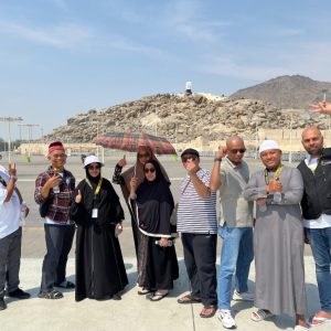 Dari Instagram Sampai Karya Jurnalistik, Serba Serbi Umrah Era Digital (10) Dari Instagram Sampai Karya Jurnalistik, Serba Serbi Umrah Era Digital (10)