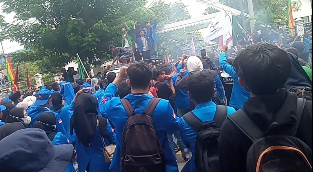 Koalisi Organisasi Pers Kecam Kekerasan Aparat Terhadap Mahasiswa di Palu