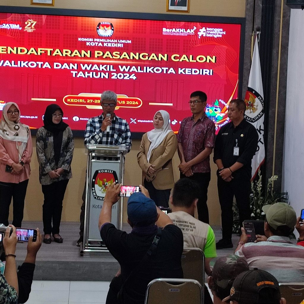 Ketua KPU Kota Kediri Sampaikan Permintaan Maaf Buntut Kelakarnya Minta Bantuan Pembangunan Gedung ke Bapaslon 