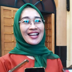 Anggia Ermarini: Masyarakat Blitar Harus Tahu Regulasi Lingkungan dan Perhutanan Anggia Ermarini: Masyarakat Blitar Harus Tahu Regulasi Lingkungan dan Perhutanan