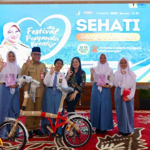 Artis Tasya Lirik Posyandu Banyuwangi, Layani Ibu Hamil Hingga Remaja dan Lansia