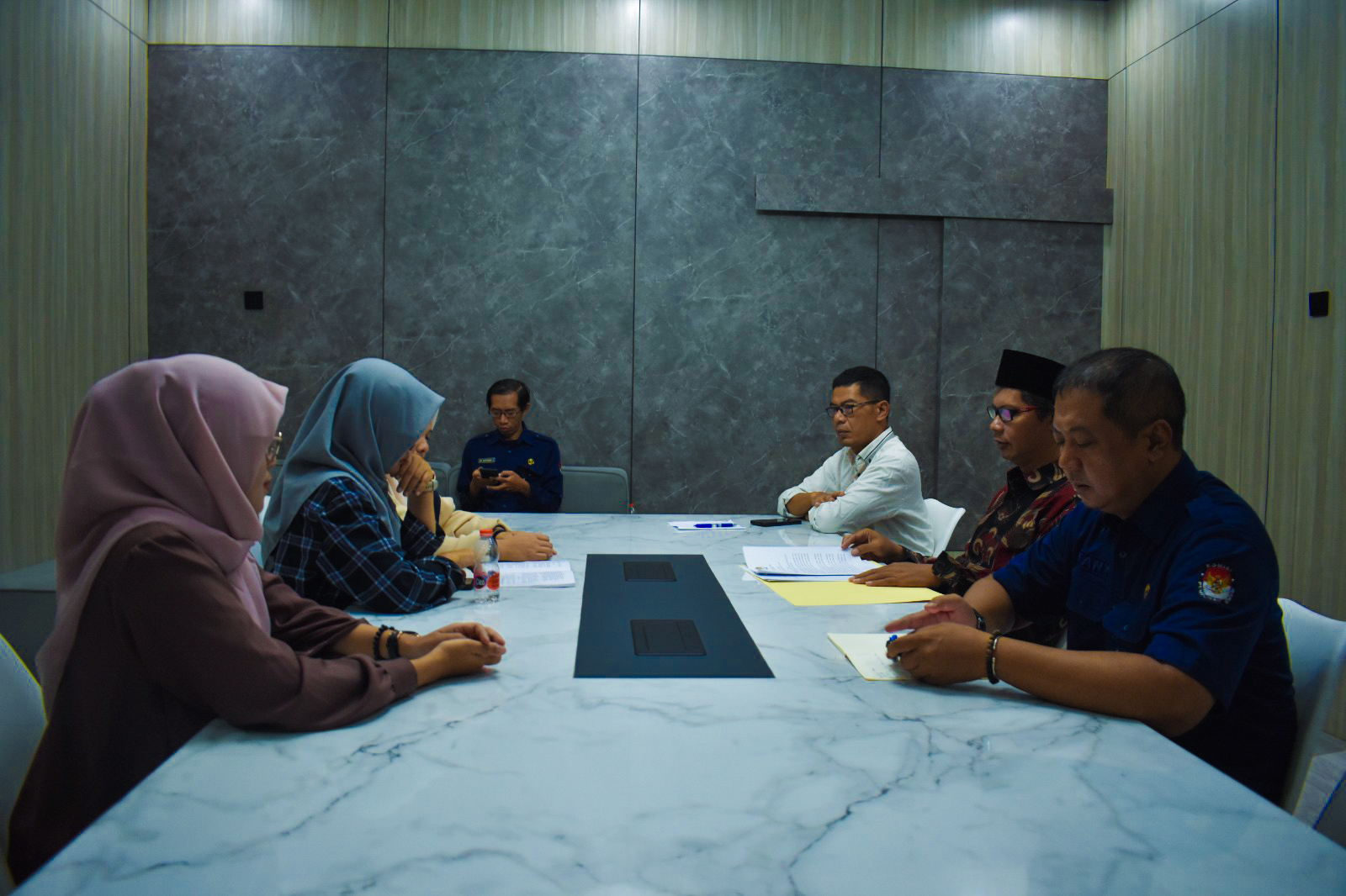 KPU Kota Kediri Gelar Rapat Pleno Tertutup Penetapan Paslon, Ini Hasilnya