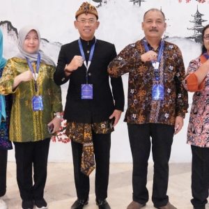 Mampu Tingkatkan Kesejahteraan Warga, Pemkot Mojokerto Terima Dana Fiskal 18,7 M dari Kemenkeu Mampu Tingkatkan Kesejahteraan Warga, Pemkot Mojokerto Terima Dana Fiskal 18,7 M dari Kemenkeu