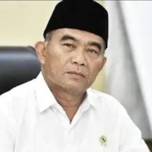Presiden Tunjuk Muhajir Effendy Plt Mensos Gantikan Risma
