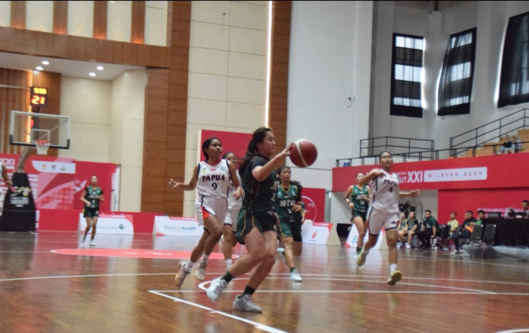 Menang 60-24 Atas Papua, Tim Basket Jatim Pastikan Lolos Semifinal