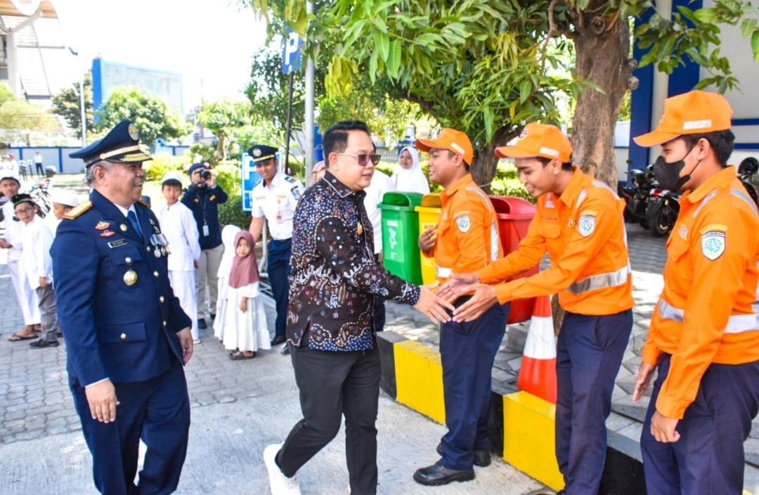 Hari Perhubungan Nasional ke-53, Pj. Gubernur Adhy Ajak Jaga dan Tingkatkan Kualitas Transportasi Jatim
