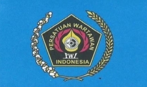 Ketua PWI Zulmansyah Sekedang Minta Abaikan Semua Produk HCB 