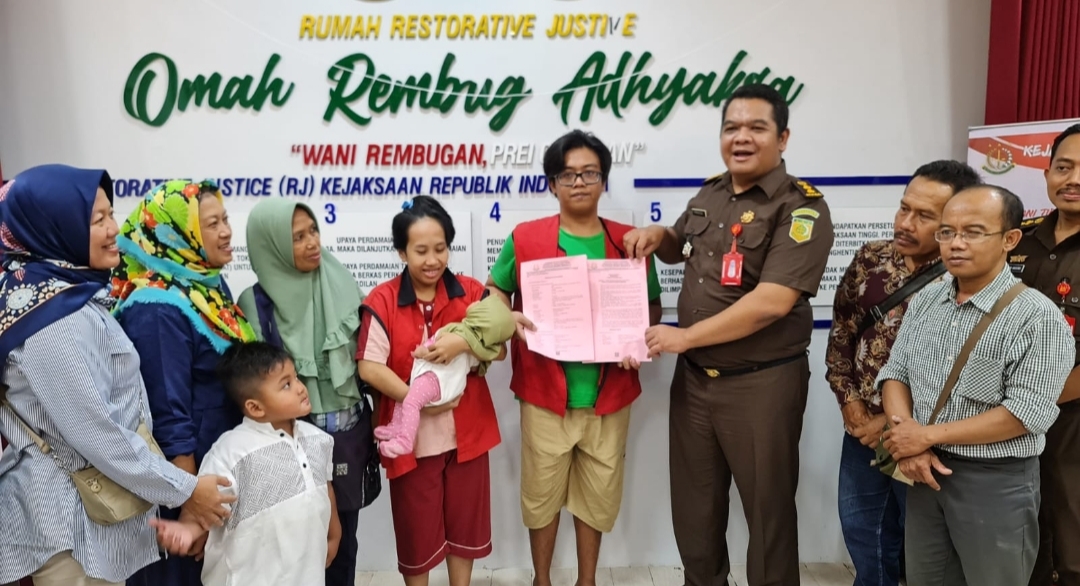 Restorarif Justice Menyatukan Bayi Terlantar Dengan Orang Tuanya