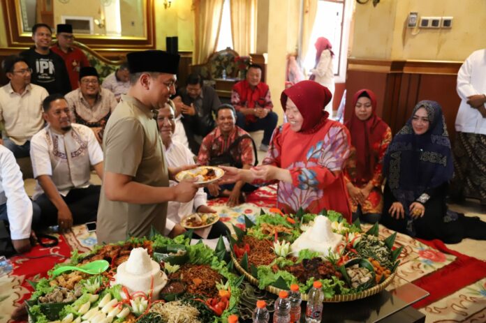 Risma: Kemiskinan Jatim Tinggi Akibat Gagal Gali Potensi Lokal