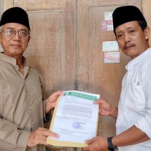 Dukungan Besar Ponpes Kedunglo untuk Vinanda – Gus Qowim di Pilkada Kota Kediri 2024 Dukungan Besar Ponpes Kedunglo untuk Vinanda – Gus Qowim di Pilkada Kota Kediri 2024
