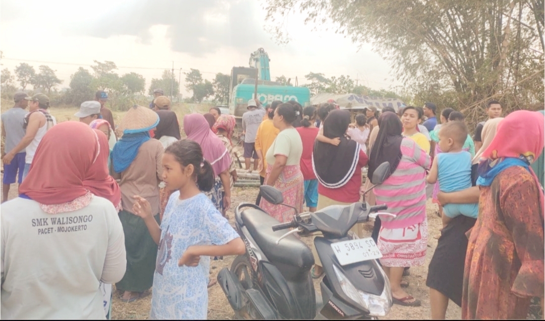 Rusak Excavator CV RF,  30 Warga  Sawoan  Kutorejo  di  Polisikan