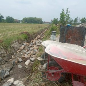 Proyek Hippa Desa Metesih Jawab Kebutuhan Irigasi Petani Proyek Hippa Desa Metesih Jawab Kebutuhan Irigasi Petani
