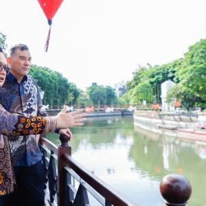 Konjen Australia Kunjungi Pj, Gubernur Adhy, Lalu Nikmati Kalimas Konjen Australia Kunjungi Pj, Gubernur Adhy, Lalu Nikmati Kalimas