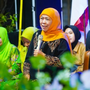Di Blitar Khofifah Ungkap Jatim Provinsi Pertama Sahkan Perda dan Pergub Hari Santri
