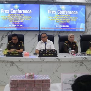 Kejati Sulteng Sita Dana Pengembalian Dua Tersangka Korupsi di Untad Kejati Sulteng Sita Dana Pengembalian Dua Tersangka Korupsi di Untad