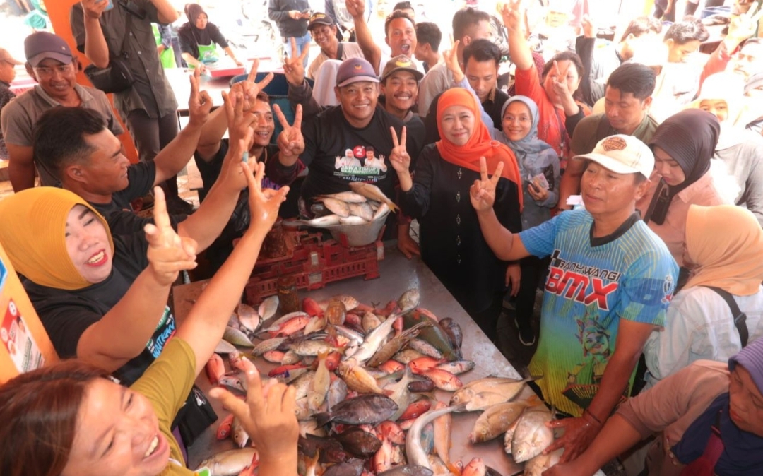 Nelayan Muncar Banyuwangi Sampaikan Keluhan Ke Khofifah