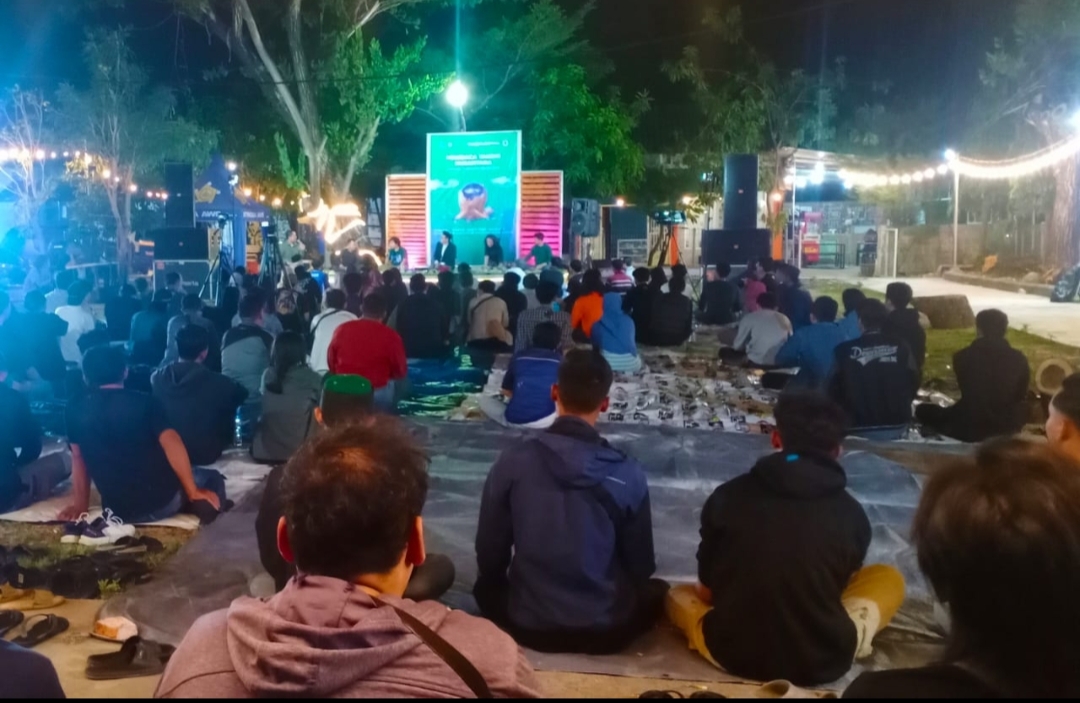 Membaca Takdir Nusantara di Stikosa AWS