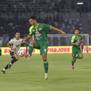 Hasil Liga 1 : Persebaya Ditahan Imbang PSM Makassar di Kandang, Skor 1-1