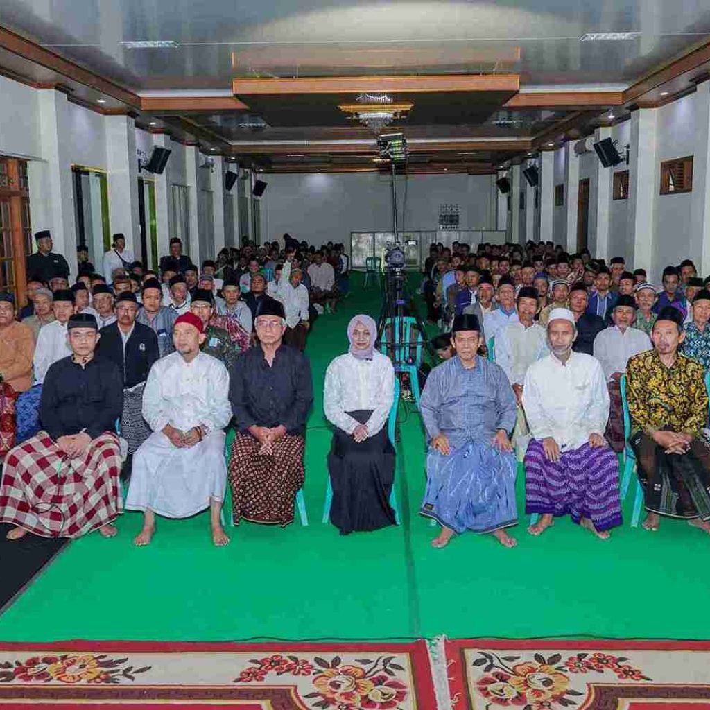 Santri dan Kyai Kota Kediri Titipkan Harapan Besar pada Vinanda-Gus Qowim di Hari Santri Nasional