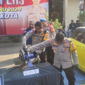 Ribuan Pelanggar Ditindak, Polisi Musnahkan Knalpot Brong di Operasi Zebra 2024