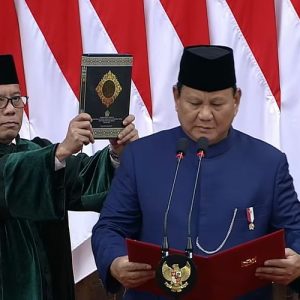 Usai Dilantik, Presiden Prabowo Soroti Kolusi Pejabat dan Pengusaha Nakal Usai Dilantik, Presiden Prabowo Soroti Kolusi Pejabat dan Pengusaha Nakal