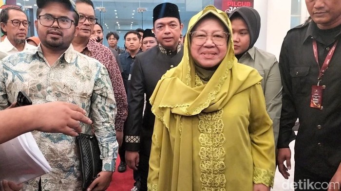 Risma Tekankan Reformasi di Debat Perdana Pilgub Jatim