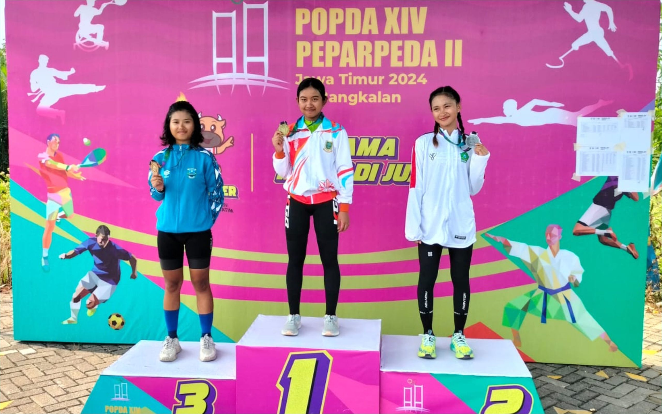 POPDA XIV Jatim :  Balap Sepeda Putri Sumbang Emas Pertama Kota Mojokerto