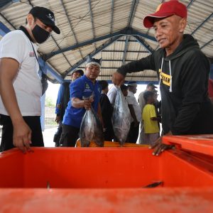 Bangkitkan Masyarakat Konsumsi Ikan dengan Menggelar Fish Market Festival
