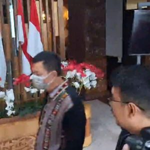 Kejagung Periksa Ayah Ronald Tannur di Kejati Jatim