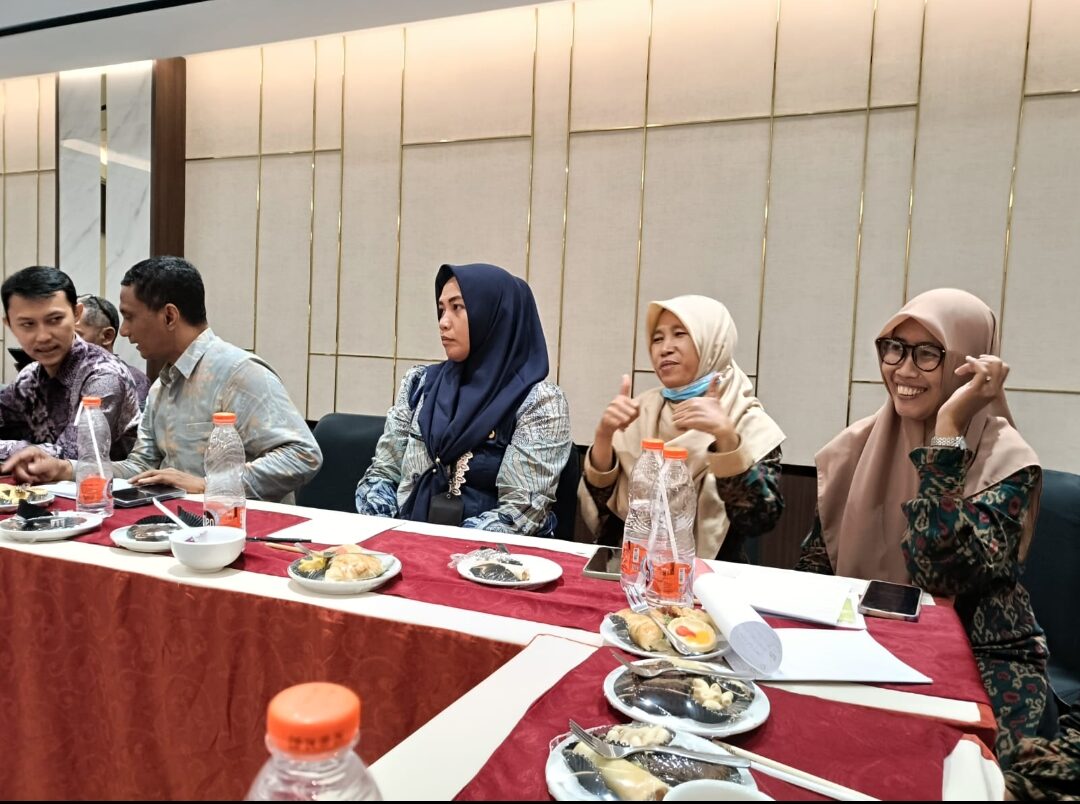 Sehat dalam Kerja, Memperbaiki Ekonomi Keluarga