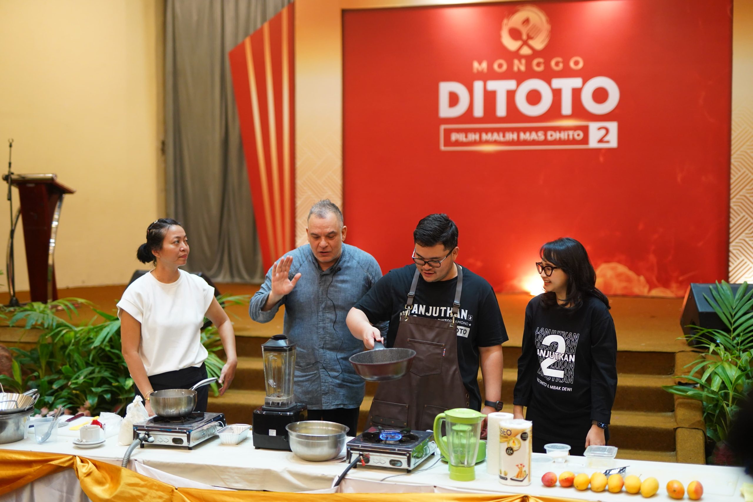 Tingkatkan Usaha, Mas Dhito dan Istri Beri Pelatihan Olahan Mangga Podang