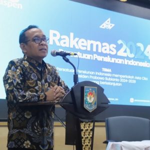 Mewakili Presiden, Menko PMK Tegaskan Peran Strategis Silver Society Mewakili Presiden, Menko PMK Tegaskan Peran Strategis Silver Society