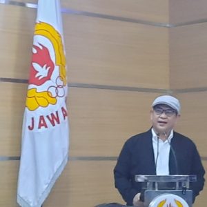 Ketum PWI Pusat Zulmansyah Sekedang Buka Seminar PON: Gengsi atau Prestasi