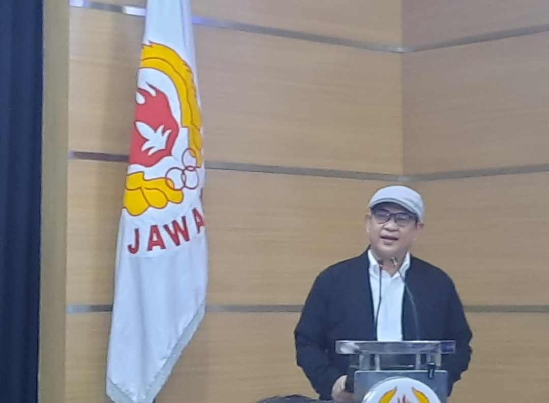 Ketum PWI Pusat Zulmansyah Sekedang Buka Seminar PON: Gengsi atau Prestasi