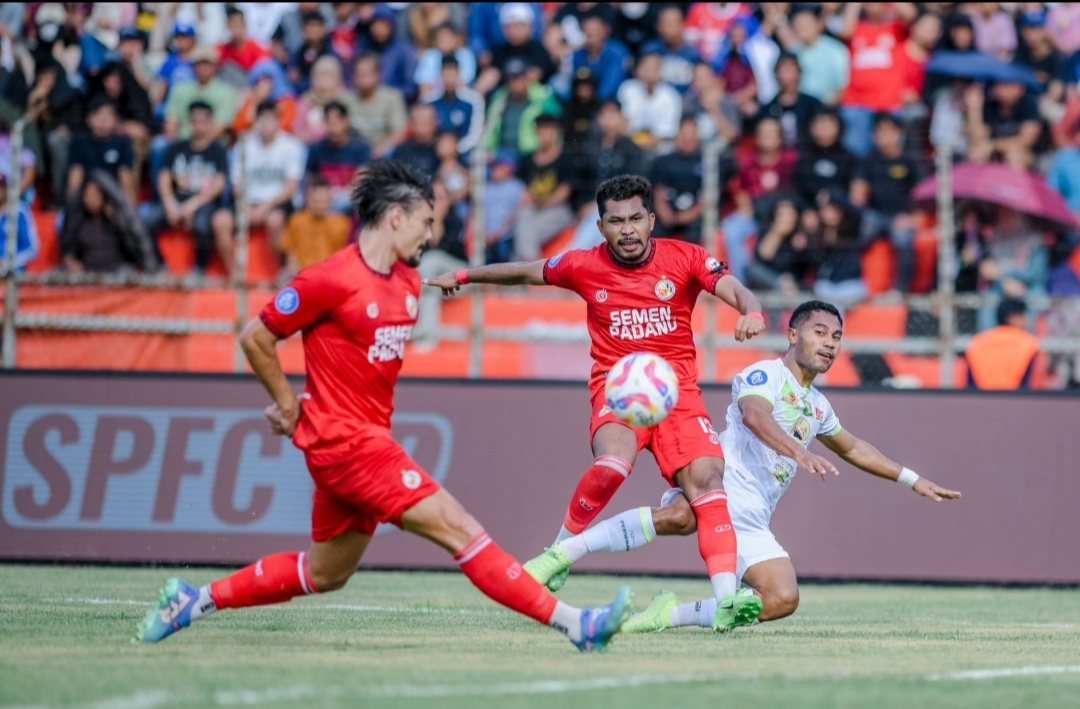 Hasil Liga 1 : Persebaya Bawa Pulang 1 Poin Dari Padang