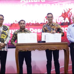 Bank Jatim Tandatangani Perjanjian Shareholder Agreement dengan Bank NTT Bank Jatim Tandatangani Perjanjian Shareholder Agreement dengan Bank NTT