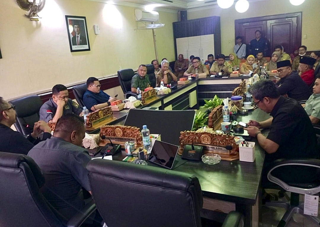 Pansus Soroti Aturan Pembangunan Gedung Serba Guna Ambengan Batu