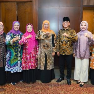 Ketum Muslimat Siap Tingkatkan Kerjasama Pemberdayaan Masyarakat di Daerah Tertinggal dan Terluar Ketum Muslimat Siap Tingkatkan Kerjasama Pemberdayaan Masyarakat di Daerah Tertinggal dan Terluar