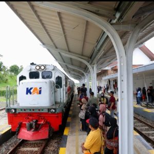 Tampung Melubernya Penumpang, KAI Tambah Trayek Baru Banyuwangi-Malang Tampung Melubernya Penumpang, KAI Tambah Trayek Baru Banyuwangi-Malang