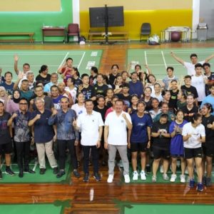 Kunjungi Pelatnas PBSI, Wamenpora Taufik Harapkan Bulutangkis Raih Emas Olimpiade 2028