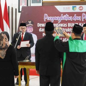 Mas Dhito Lantik Dewan Pengawas Baru, Dorong Pertumbuhan BUMD Kabupaten Kediri Mas Dhito Lantik Dewan Pengawas Baru, Dorong Pertumbuhan BUMD Kabupaten Kediri