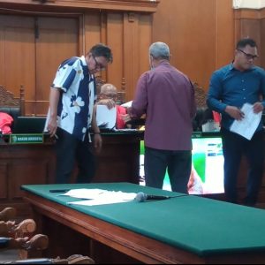 Di PN Surabaya, Sidang Pailit PT Kertabahkti Raharja Masuki Keterangan Saksi saksi