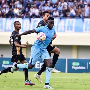 Putaran 8 Besar Liga 2 : Persela Lamongan dan Bhayangkara FC Berbagi Poin Putaran 8 Besar Liga 2 : Persela Lamongan dan Bhayangkara FC Berbagi Poin