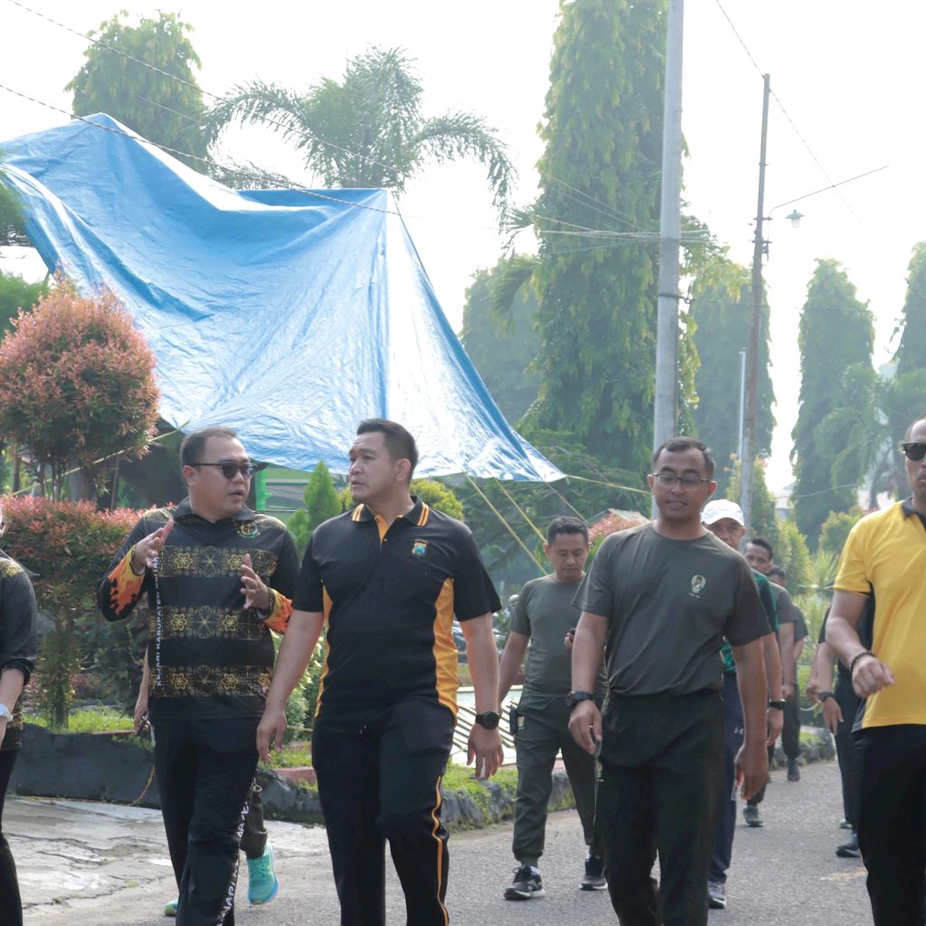 Jaga Keamanan dan Ketertiban di Wilayah Blitar, TNI-Polri Gelar Olahraga bersama