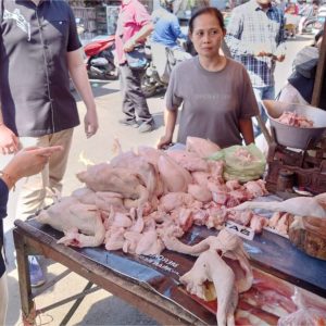 Disperindag Sidak Rumah Potong Unggas Belum Bersertifikat  Halal